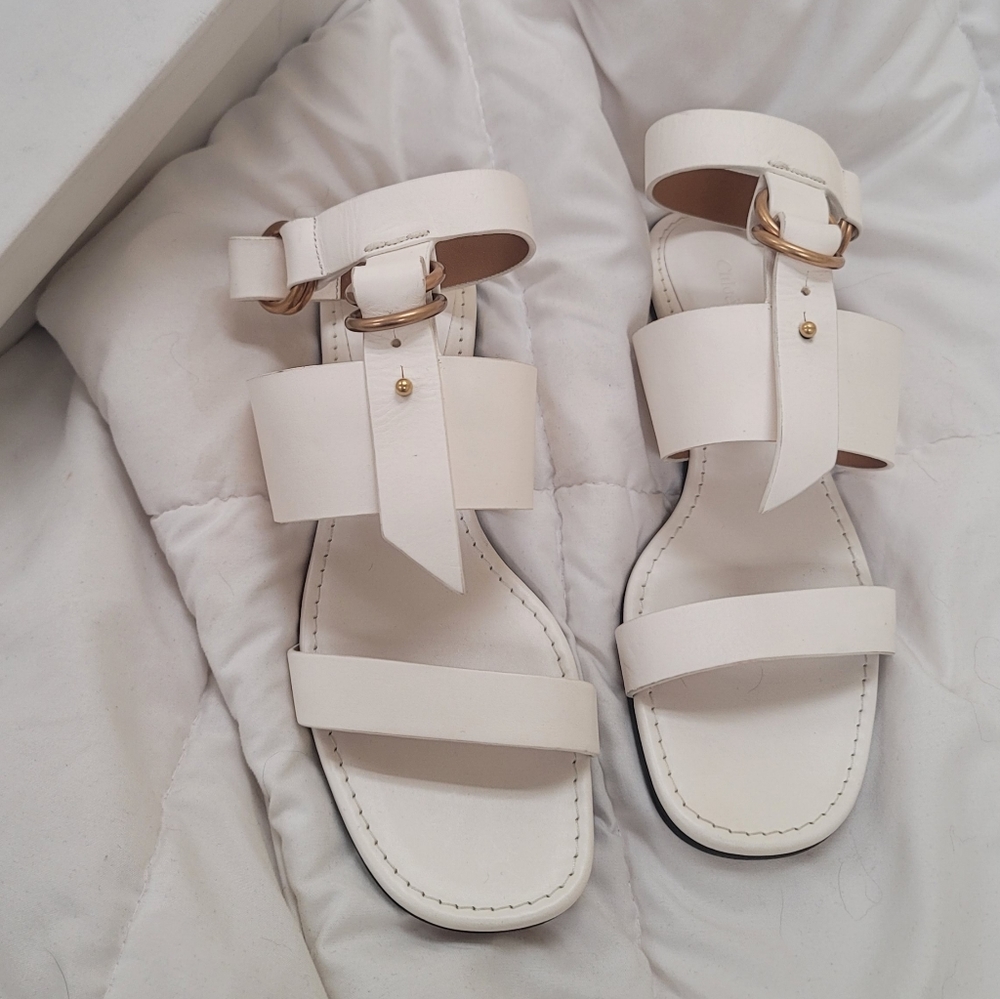 New authentic ivory chloe sandals